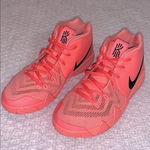 Kyrie 4s